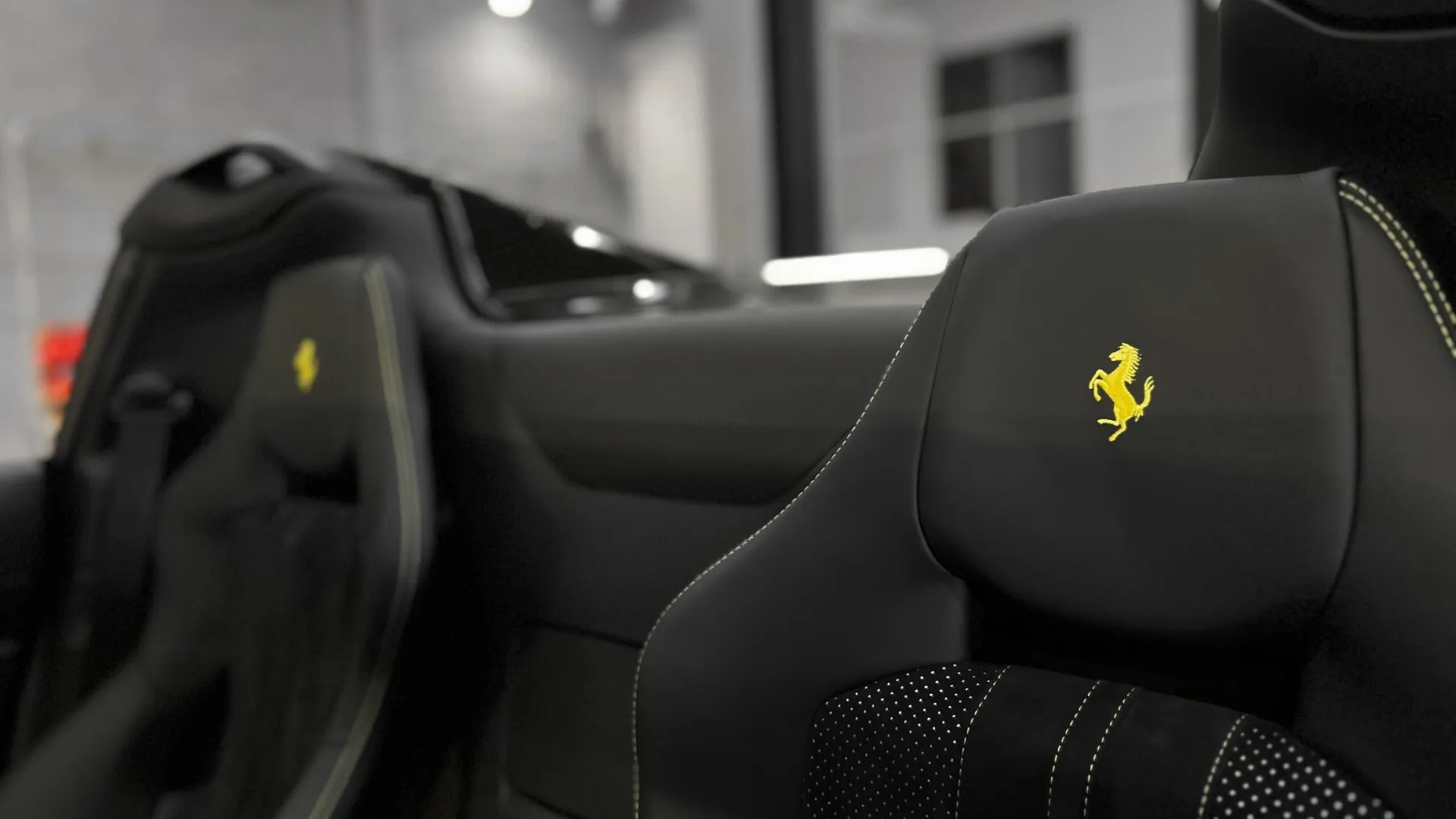 Ferrari 812 — photo 36