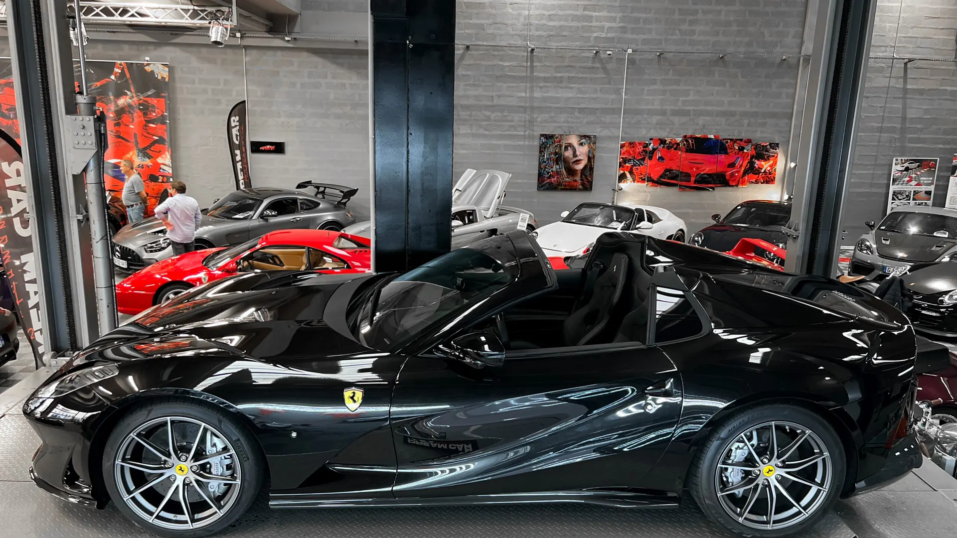 Ferrari 812 — photo 4
