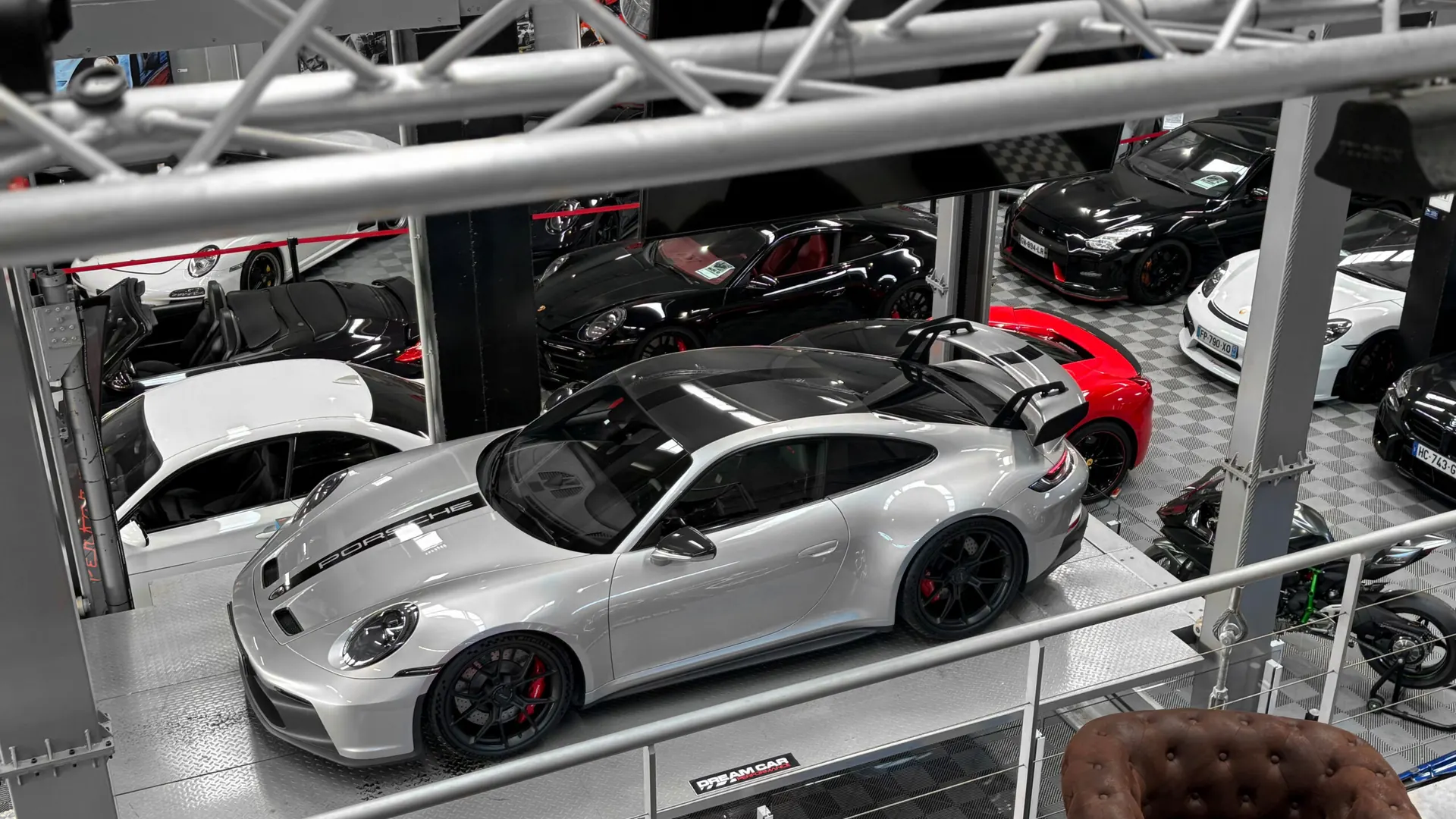 Porsche 992 — photo 4