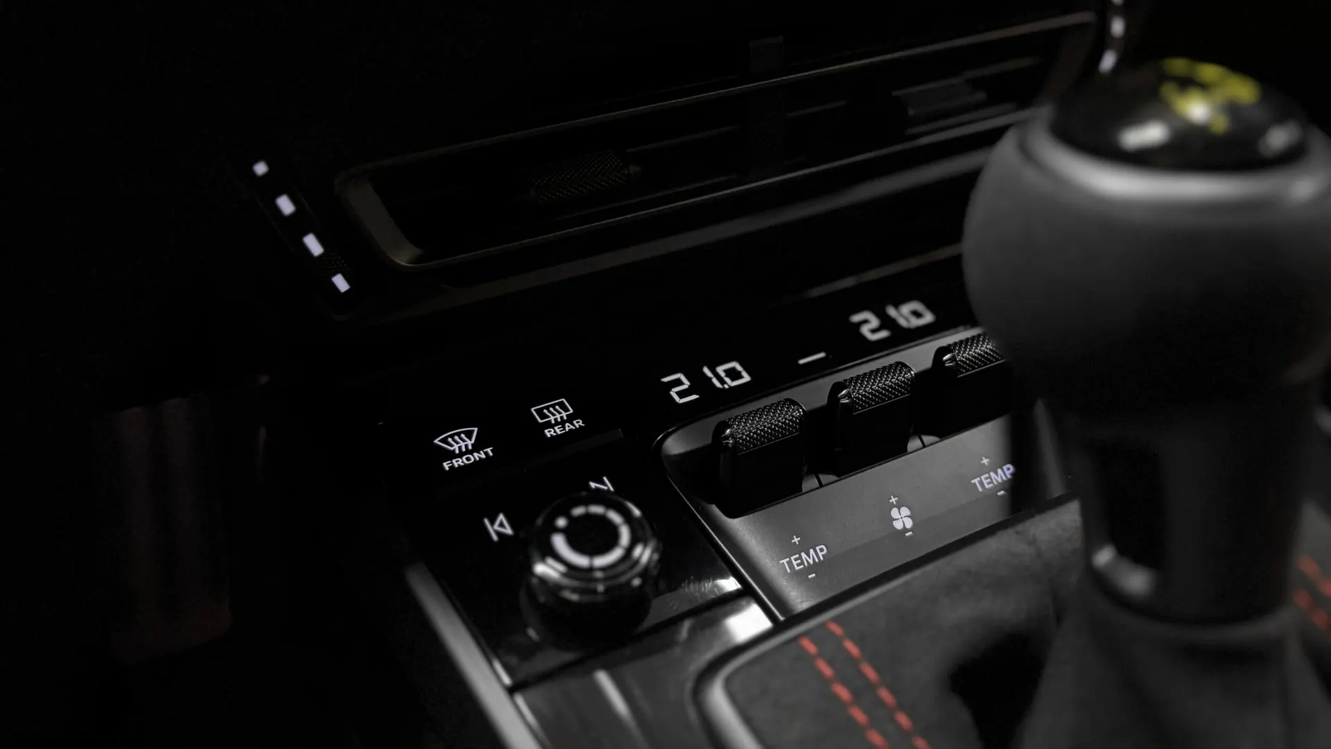 Porsche 992 — photo 42