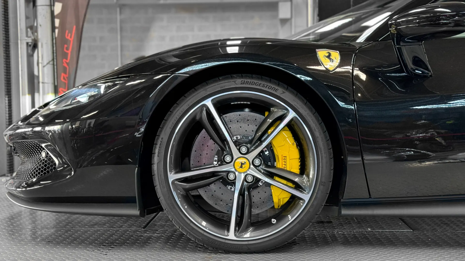 Ferrari 296 — photo 9