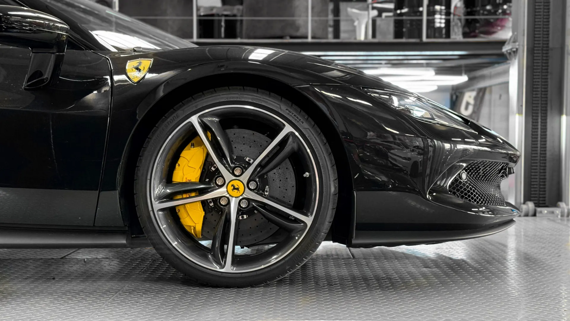 Ferrari 296 — photo 19