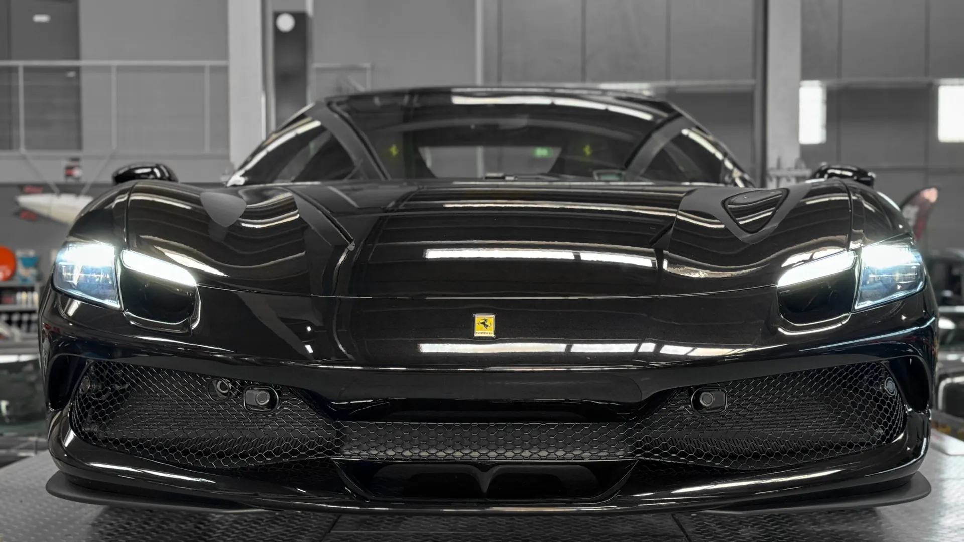 Ferrari 296 — photo 7