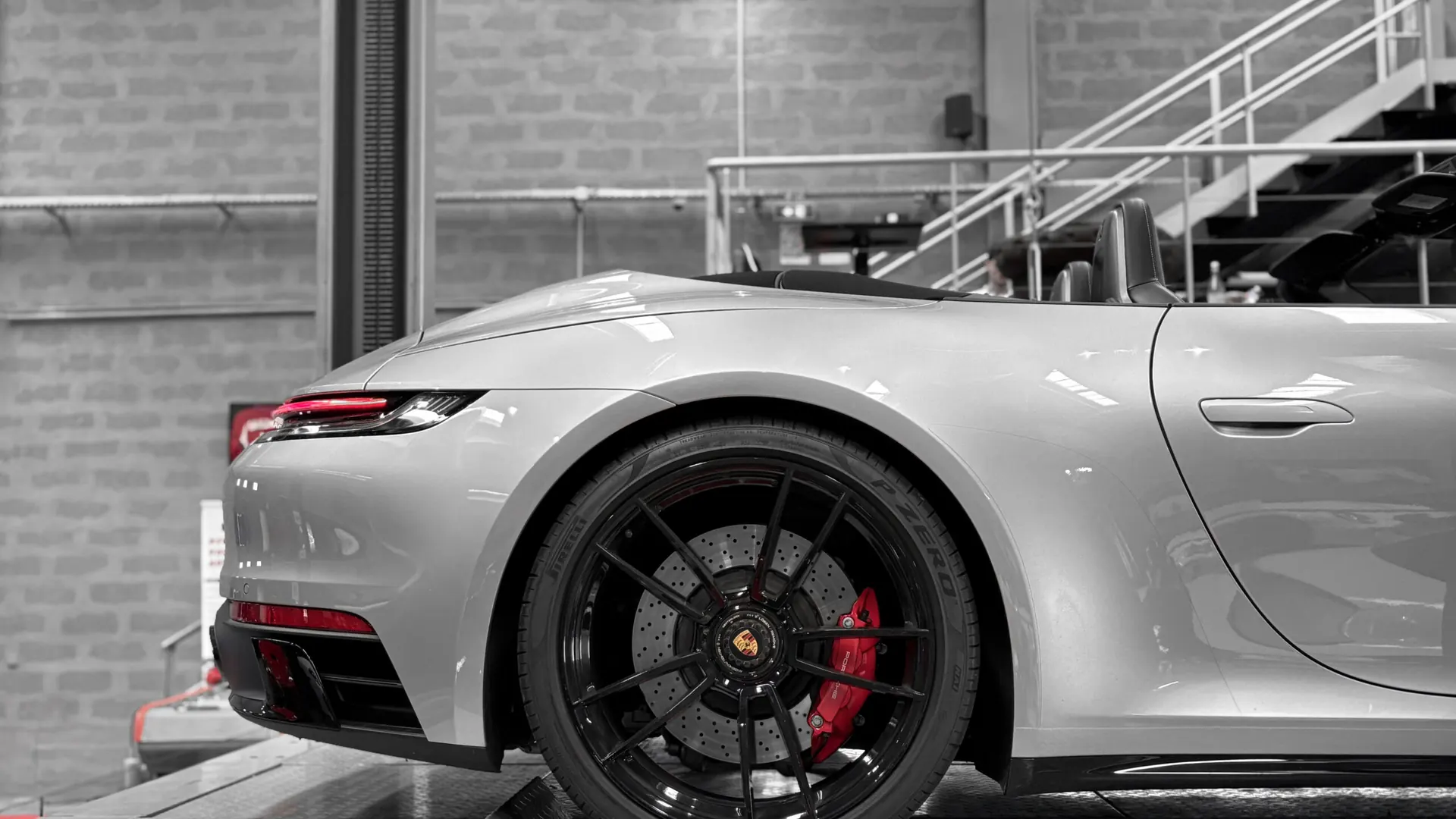 Porsche 992 — photo 19