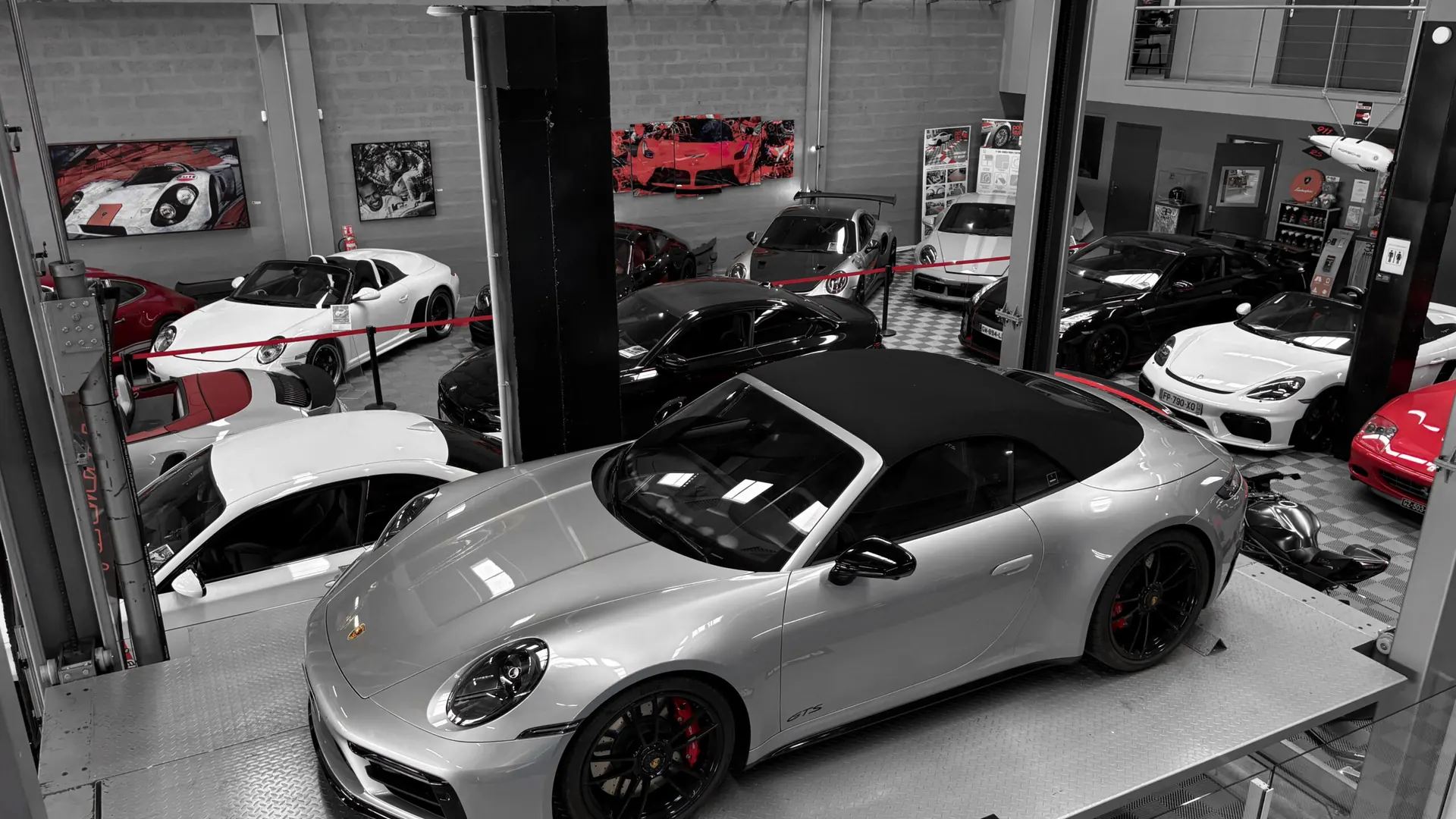 Porsche 992 — photo 4