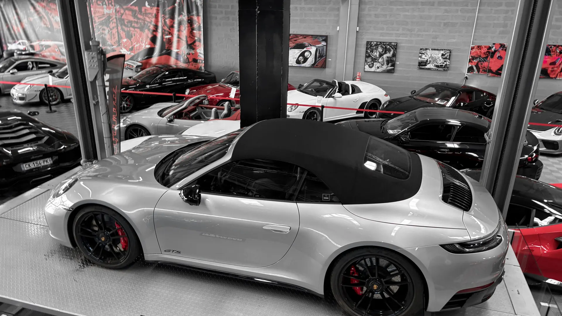 Porsche 992 — photo 6