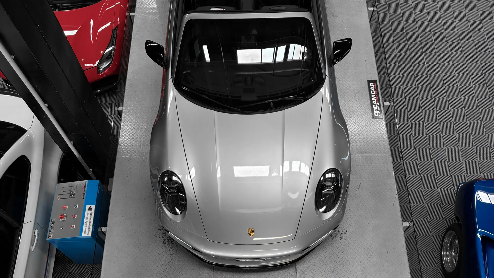 Porsche 992 — photo 7