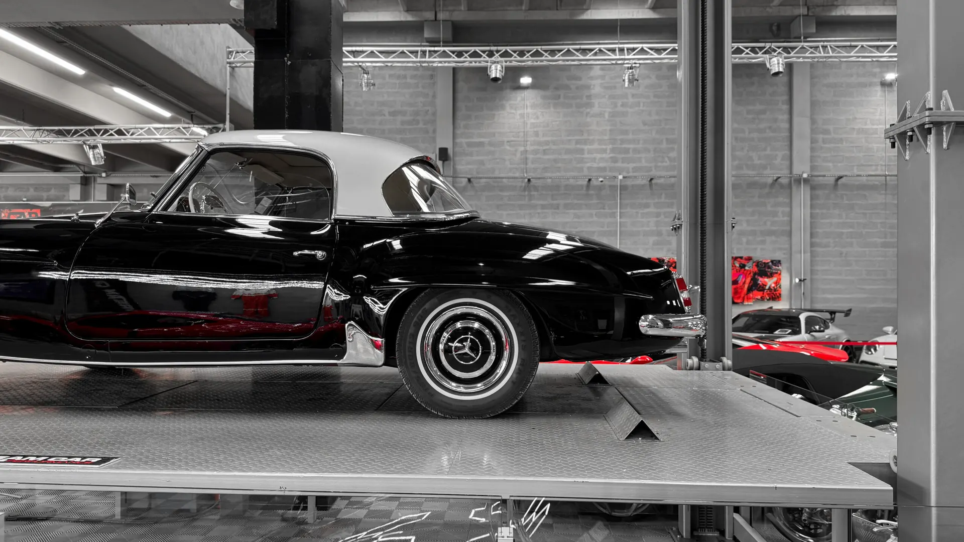 Mercedes -Benz — photo 11