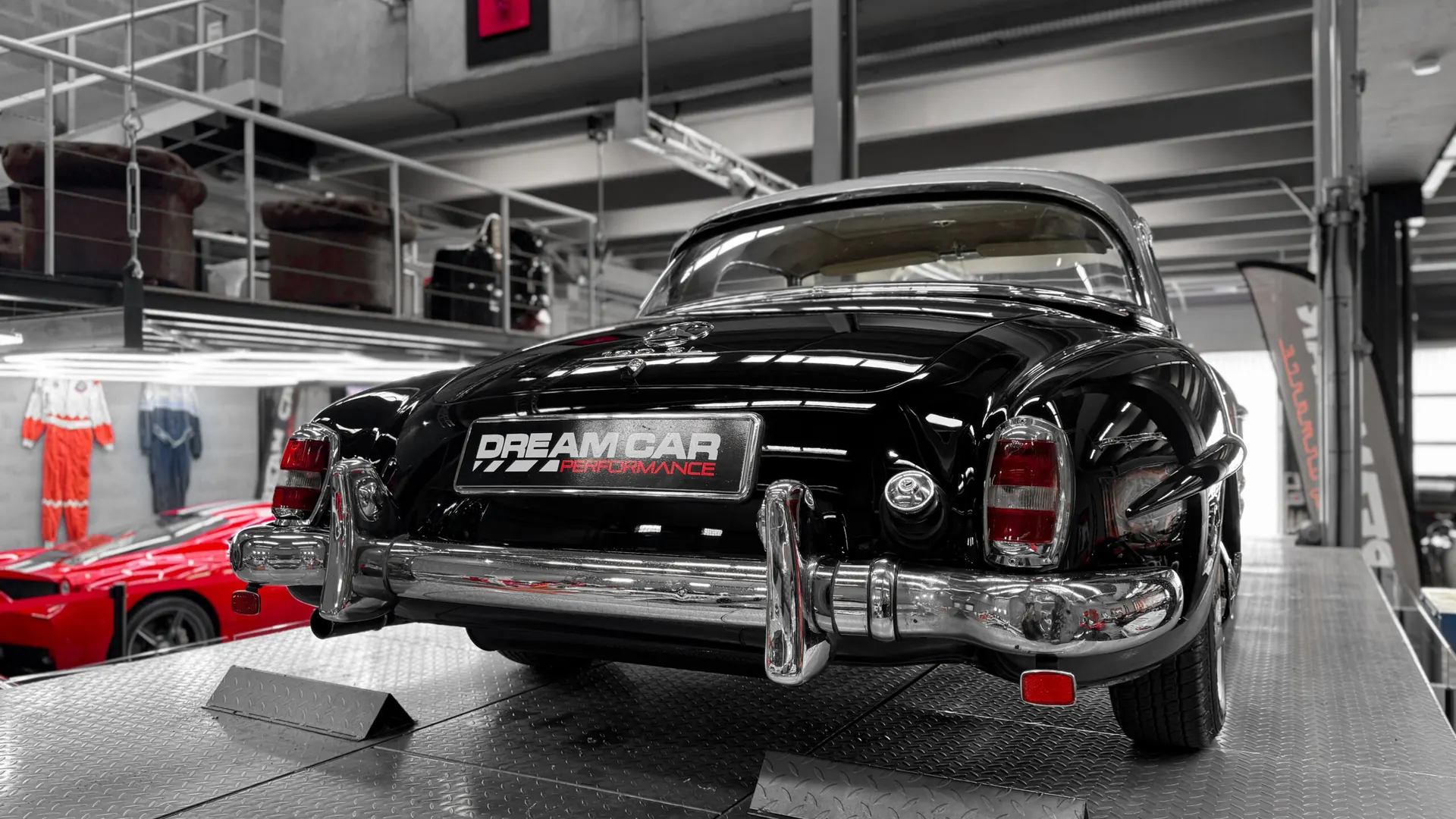 Mercedes -Benz — photo 17