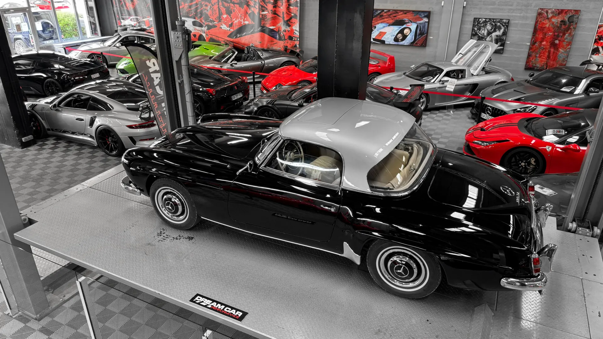 Mercedes -Benz — photo 3