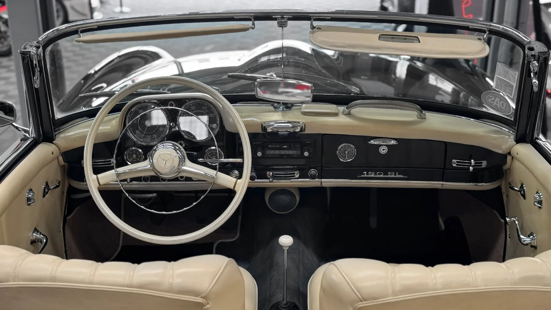 Mercedes -Benz — photo 36