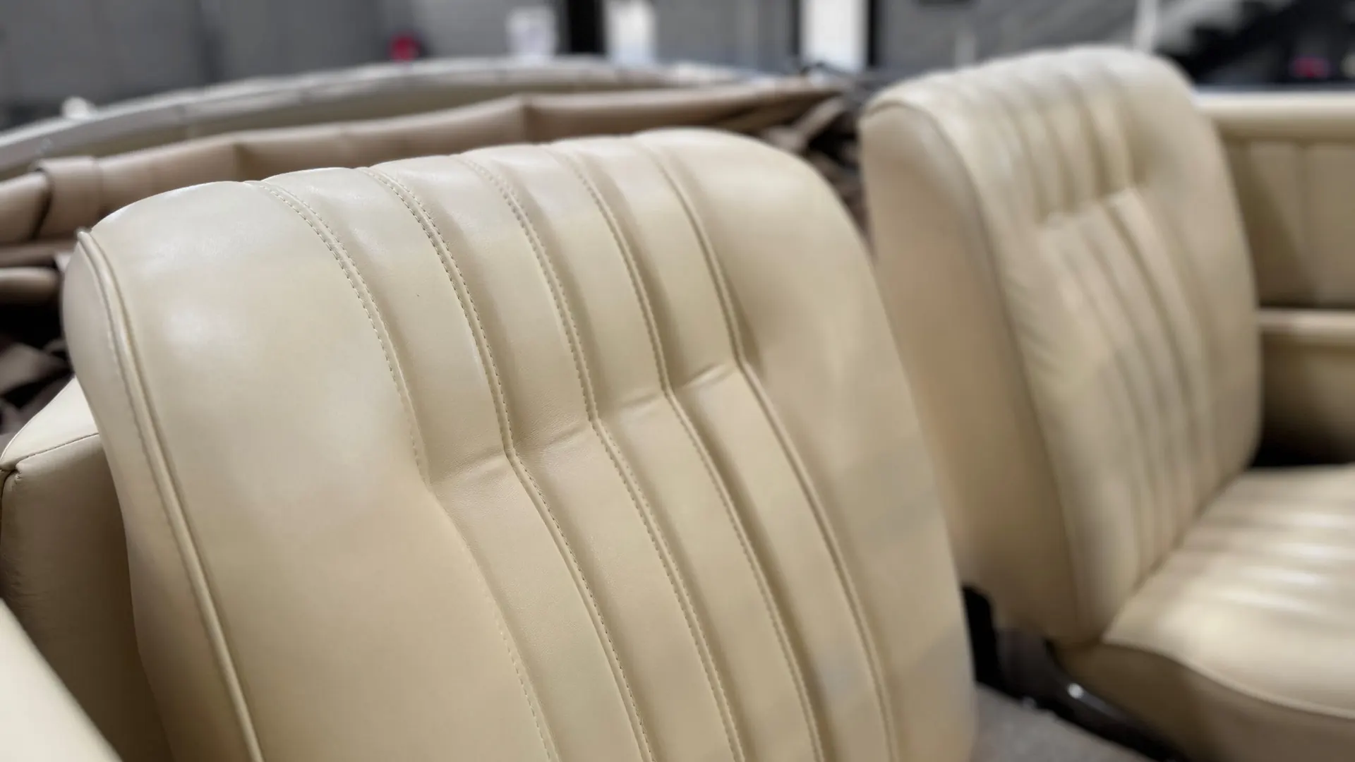 Mercedes -Benz — photo 38
