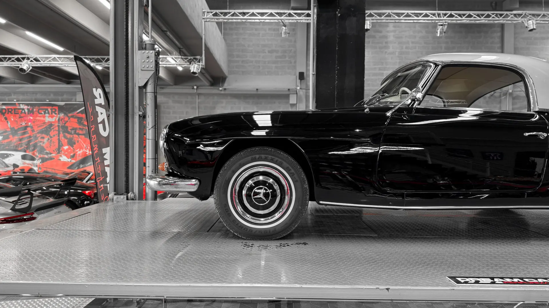 Mercedes -Benz — photo 8