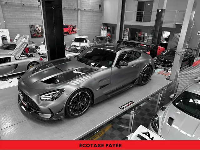 Mercedes AMG