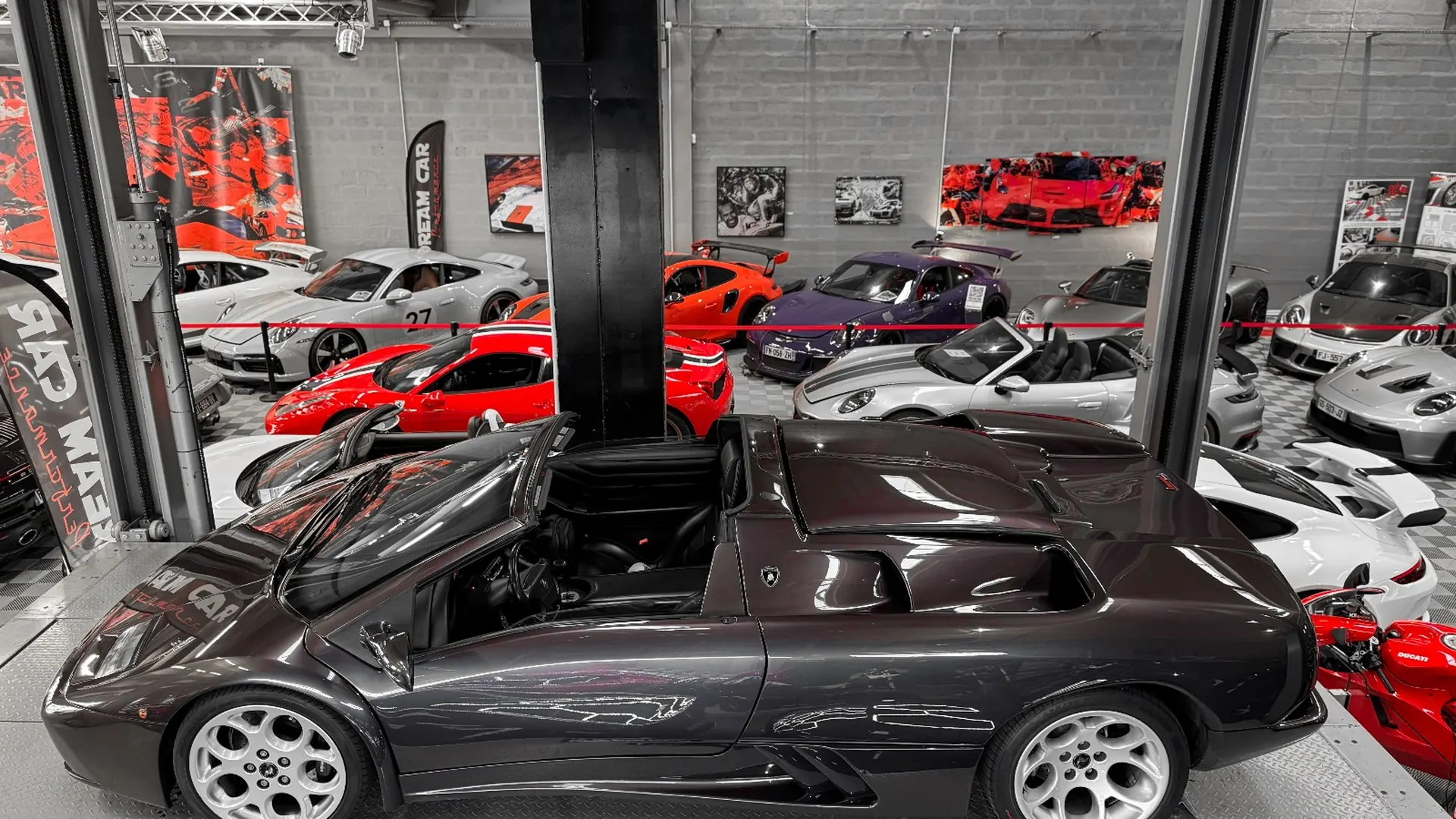 Lamborghini Diablo — photo 2
