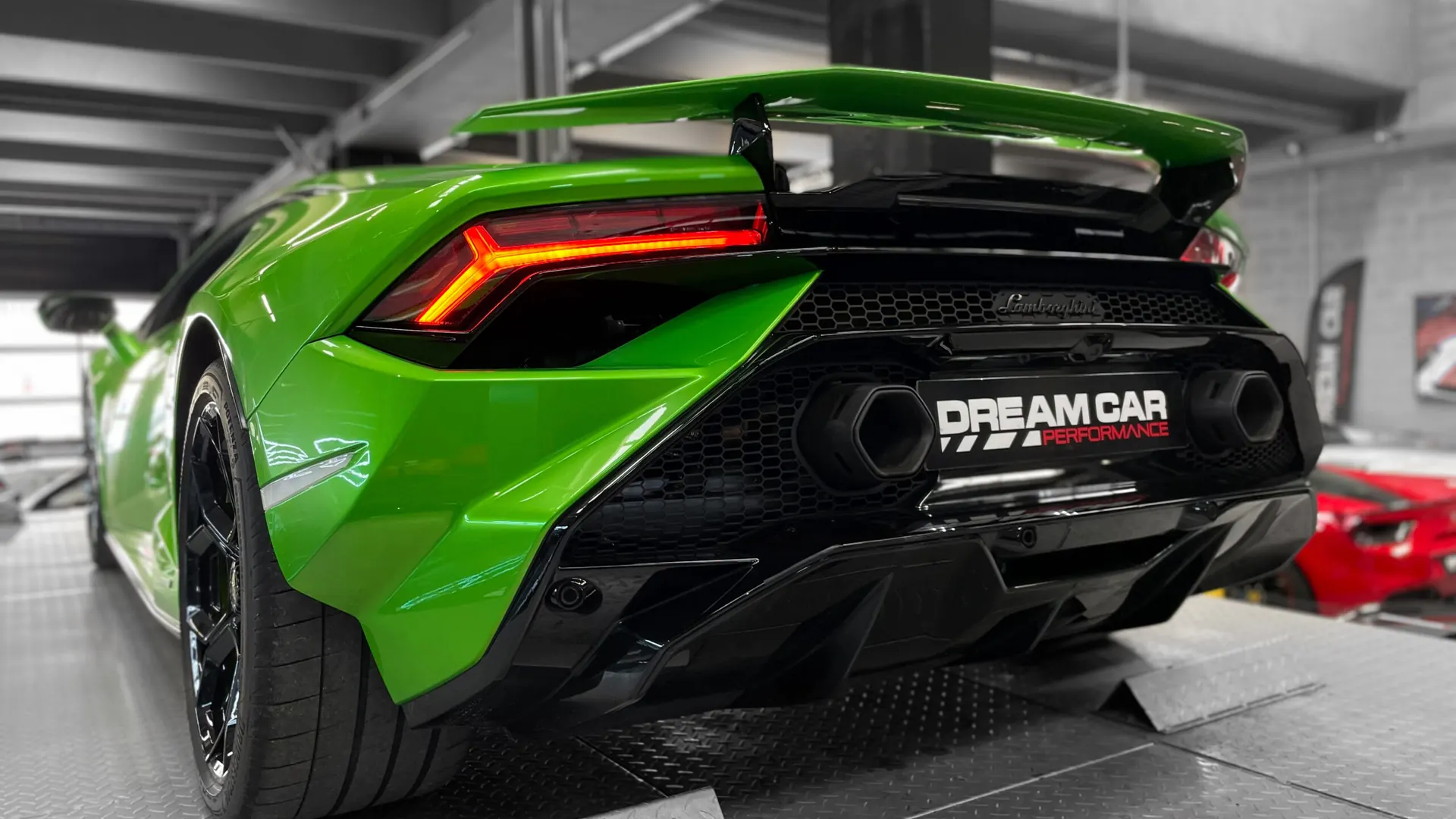 Lamborghini HURACAN — photo 8