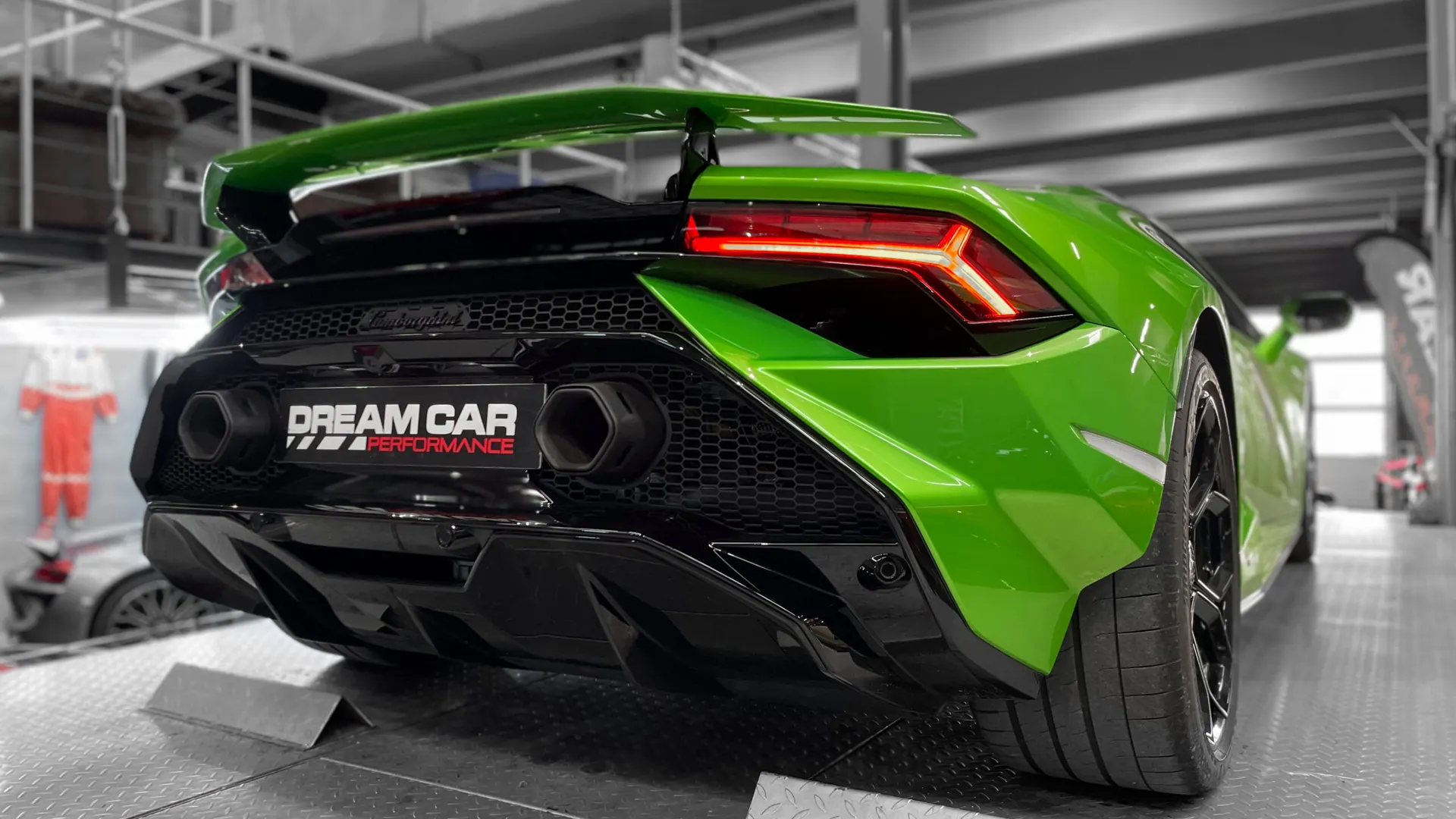 Lamborghini HURACAN — photo 10