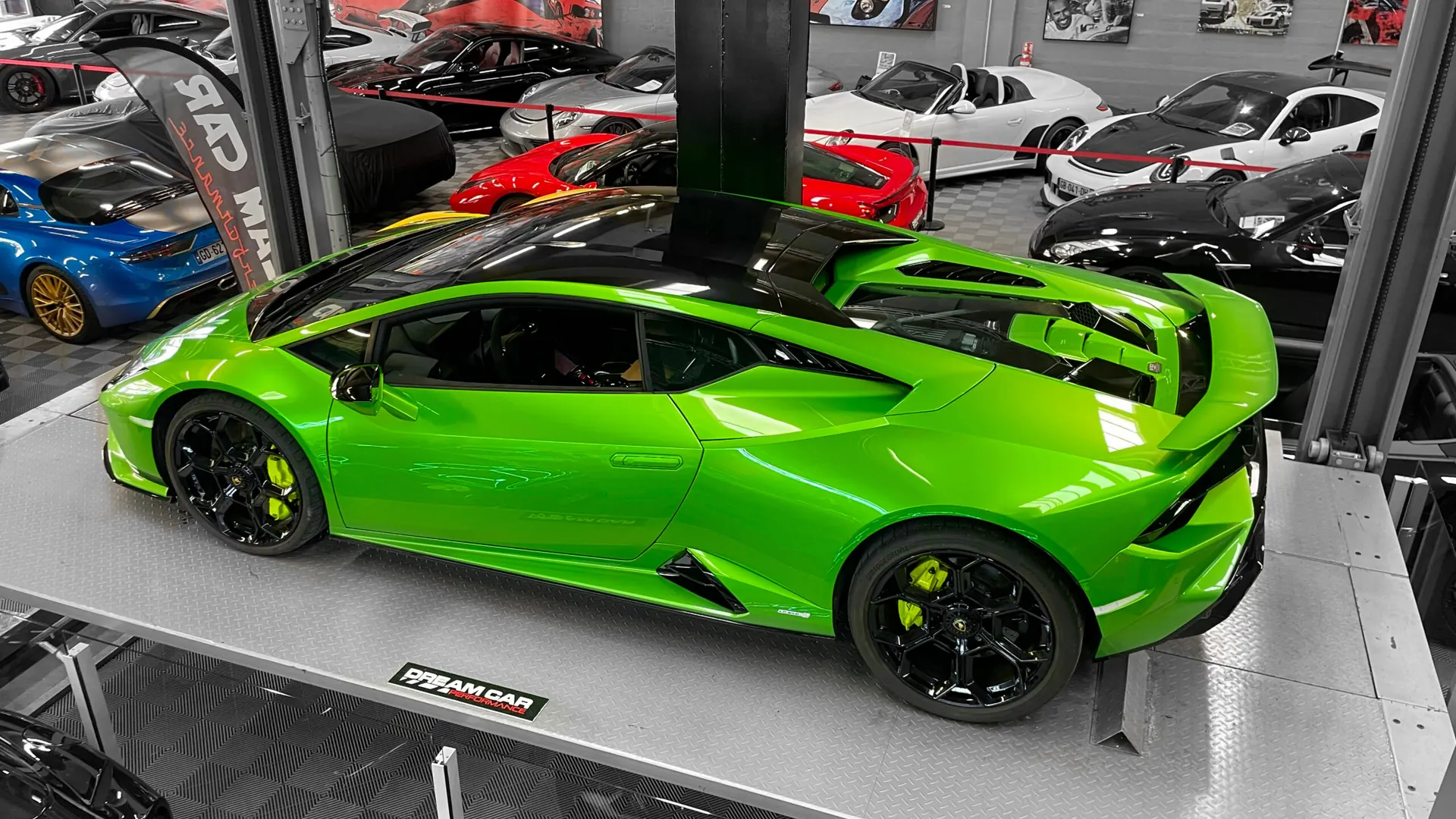 Lamborghini HURACAN — photo 3