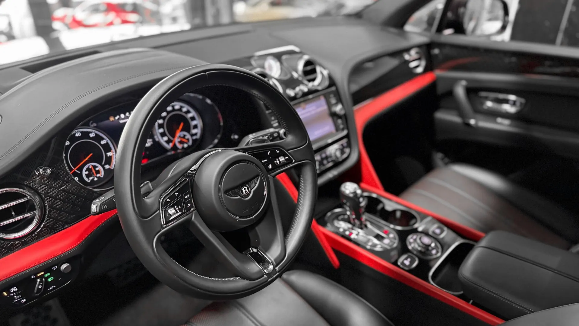 Bentley BENTAYGA — photo 14