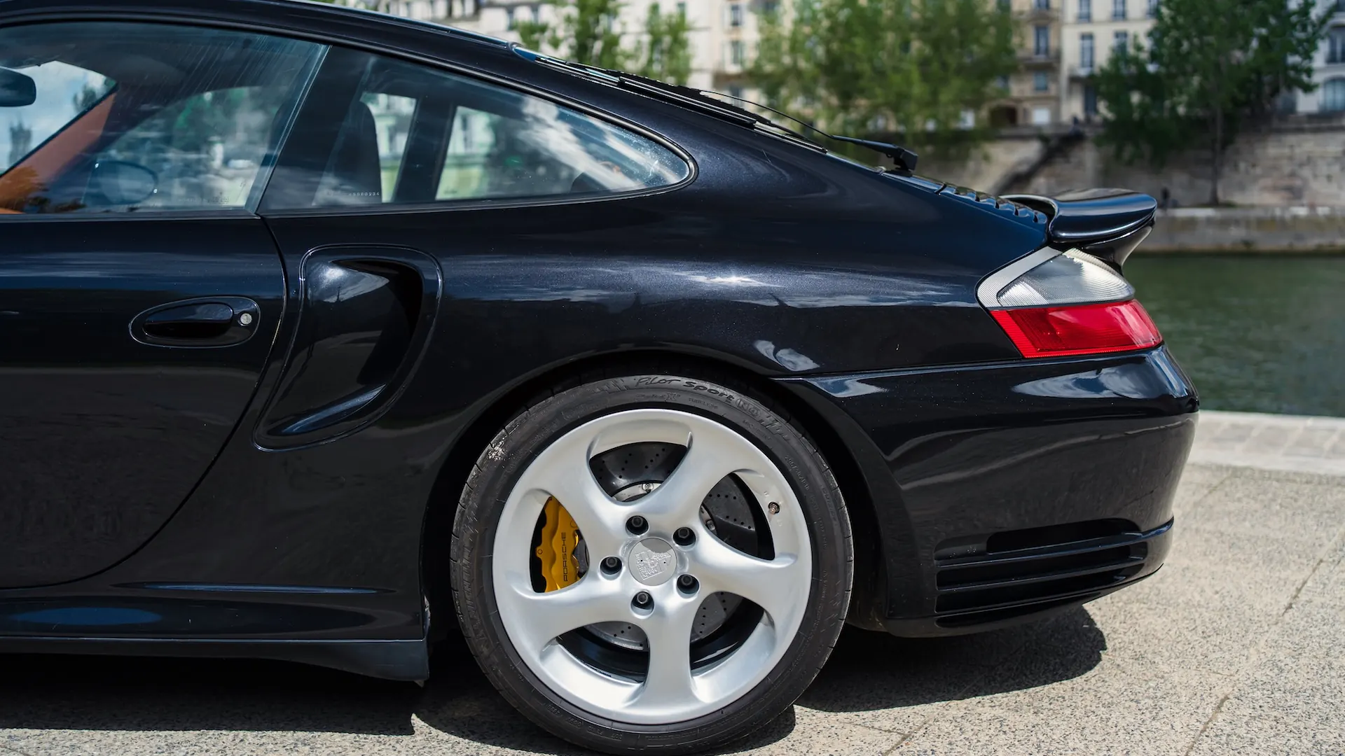 Porsche 996 — photo 16