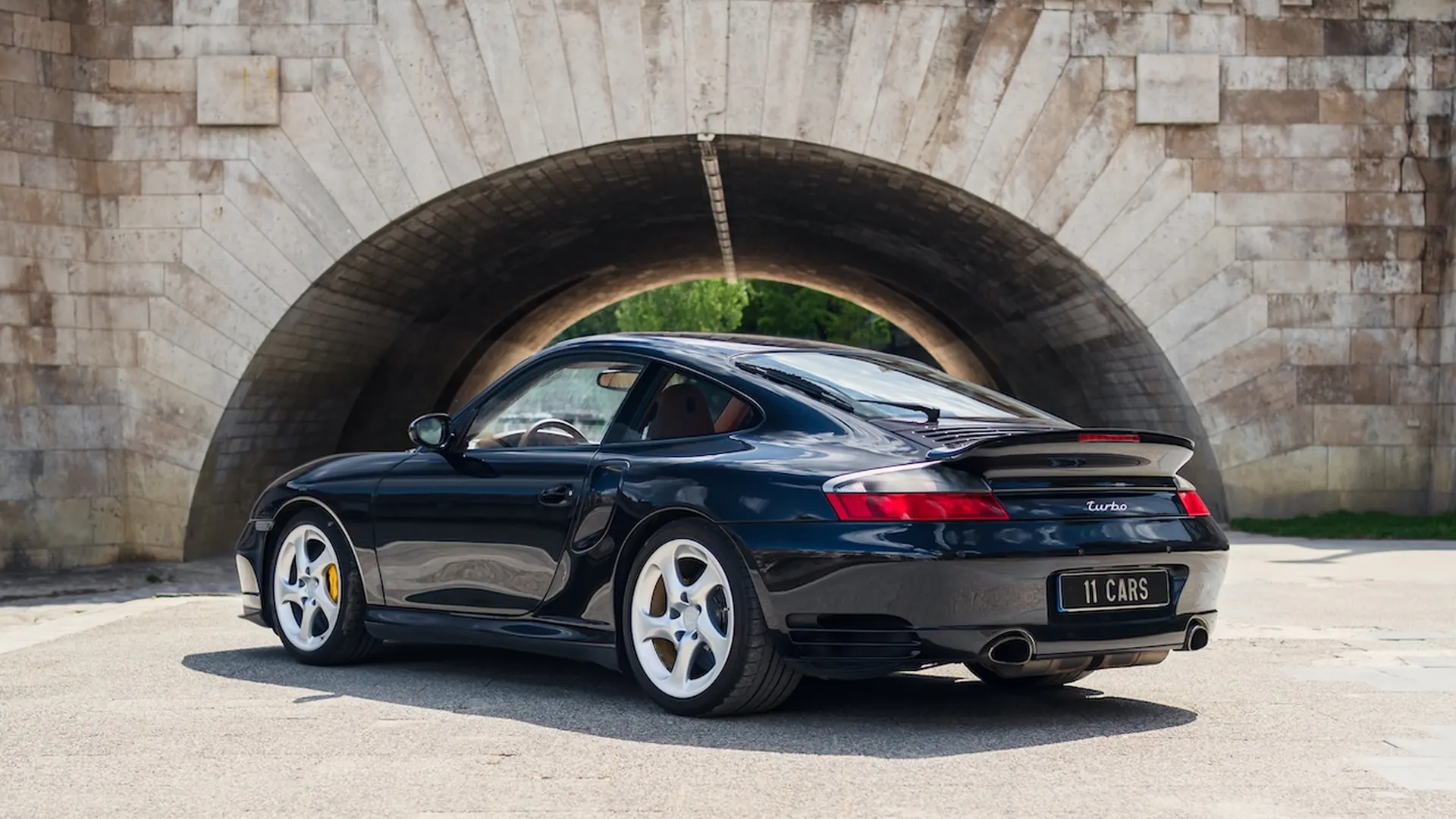 Porsche 996 — photo 23