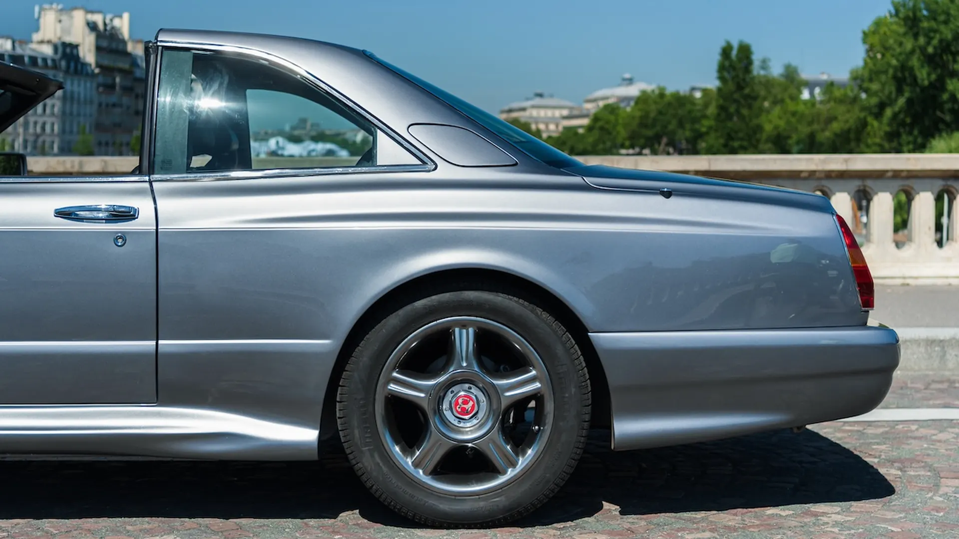 Bentley Continental — photo 35