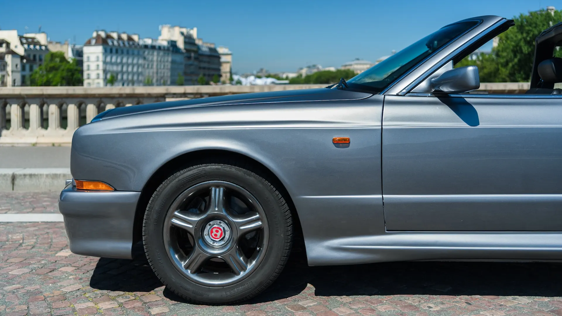 Bentley Continental — photo 17