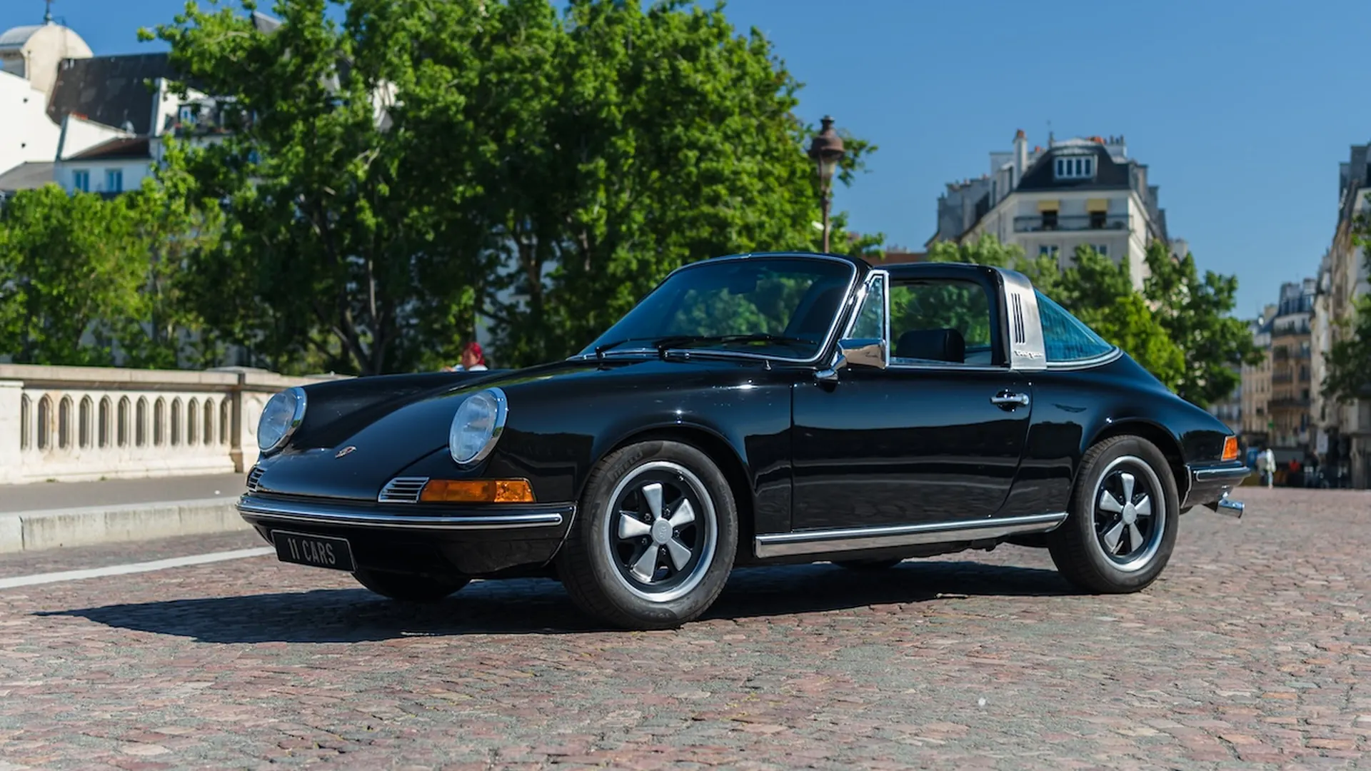 Porsche 911 — photo 47