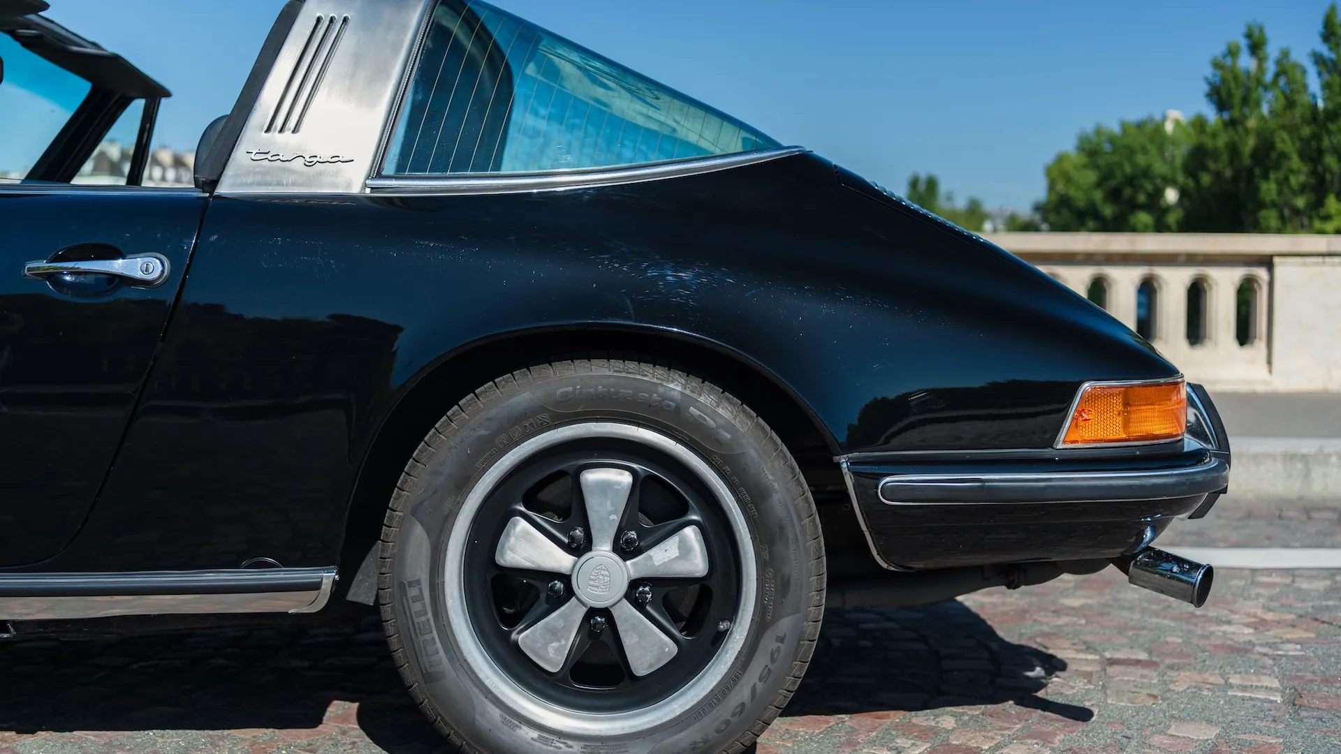 Porsche 911 — photo 40
