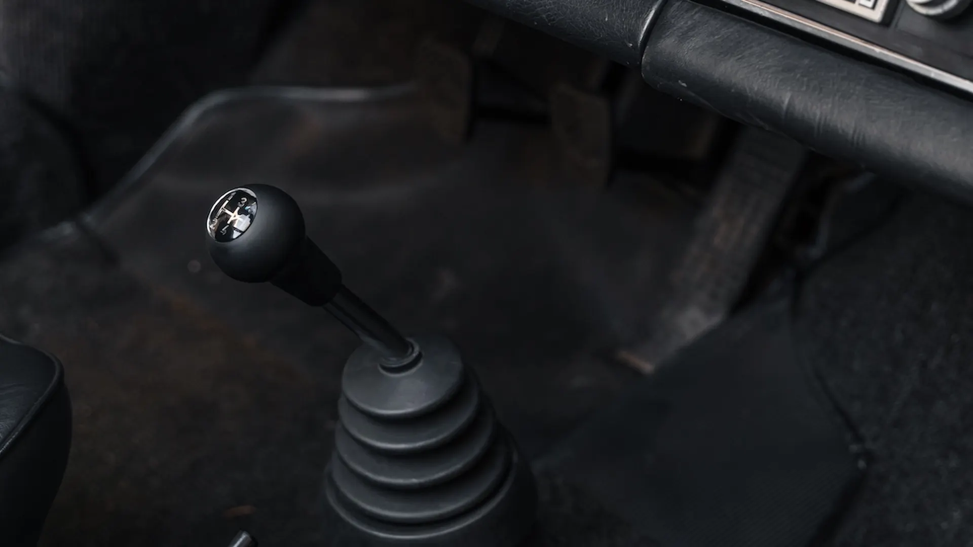 Porsche 911 — photo 6