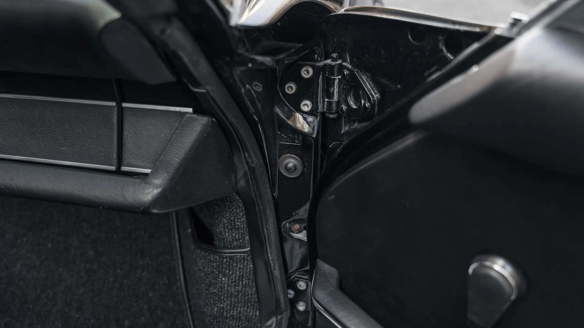 Porsche 911 — photo 12