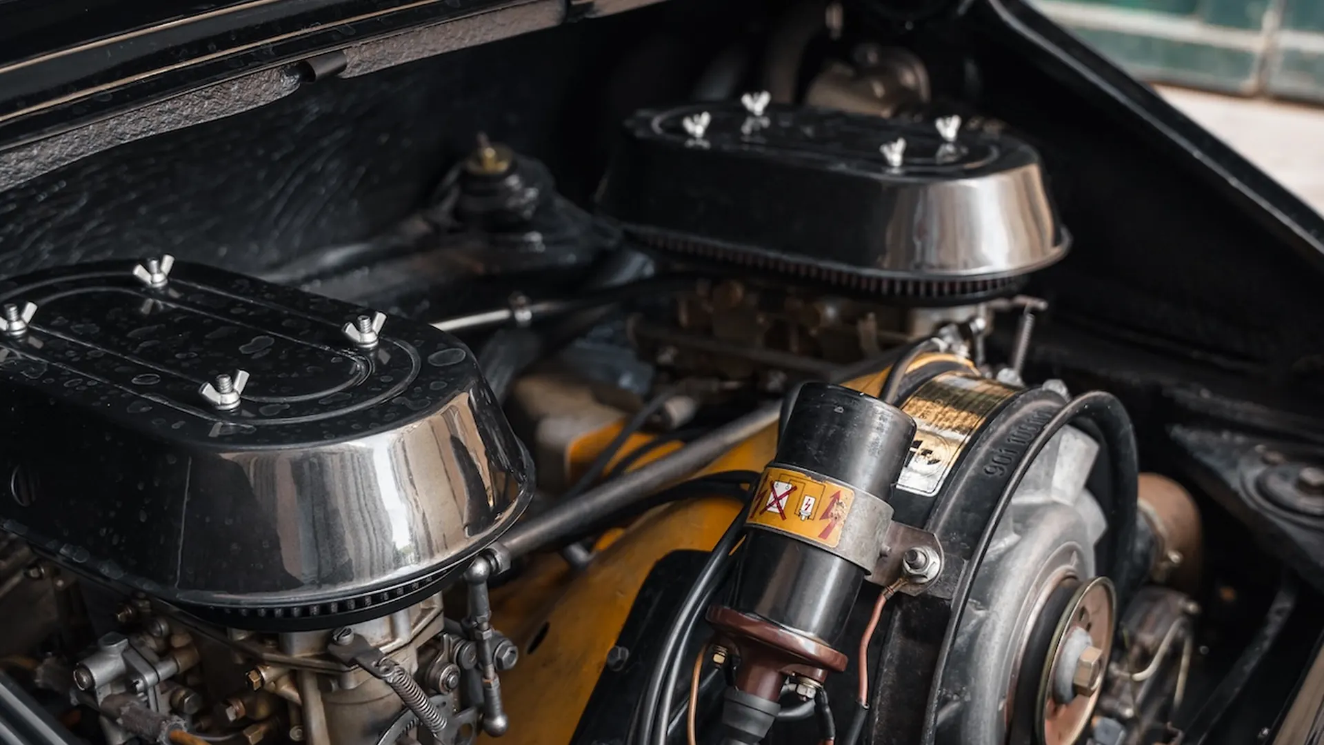 Porsche 911 — photo 18