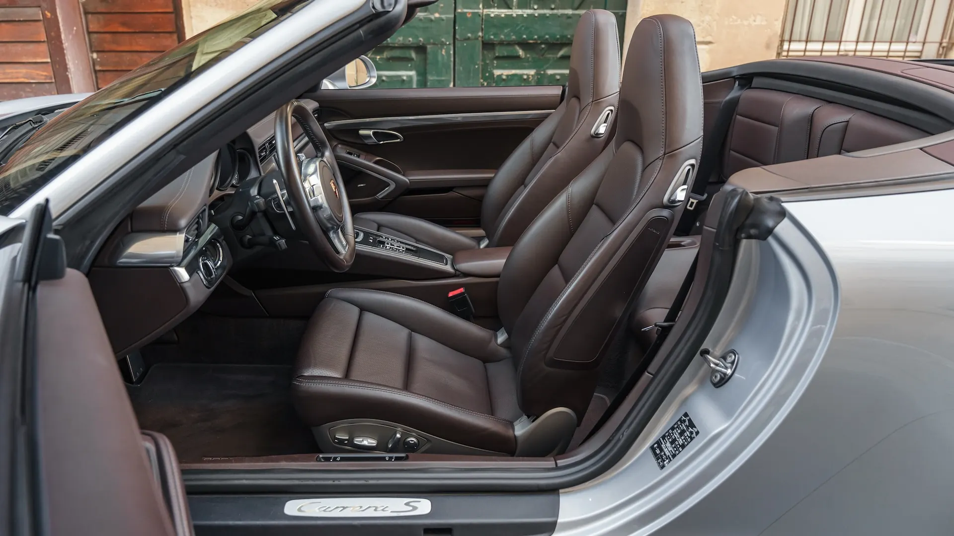 Porsche 991.1 — photo 28