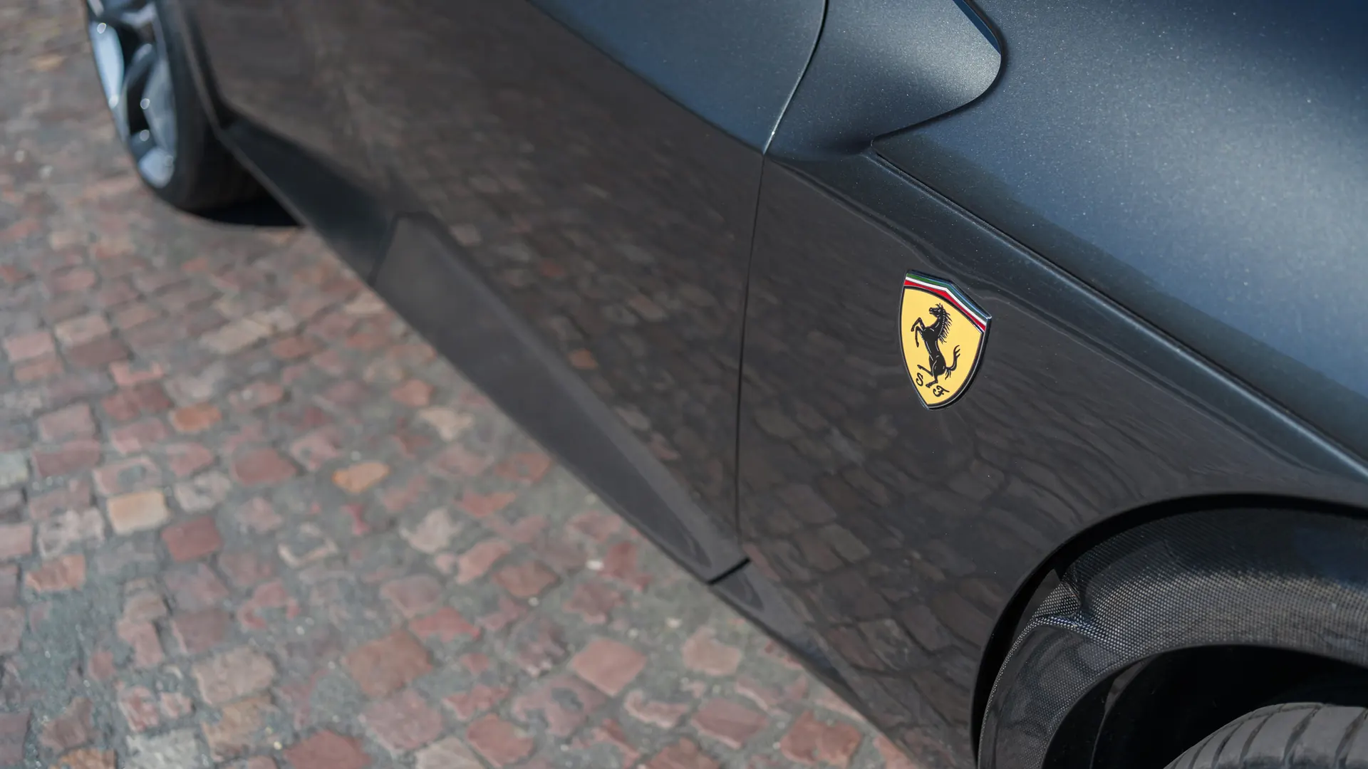 Ferrari Purosangue — photo 15