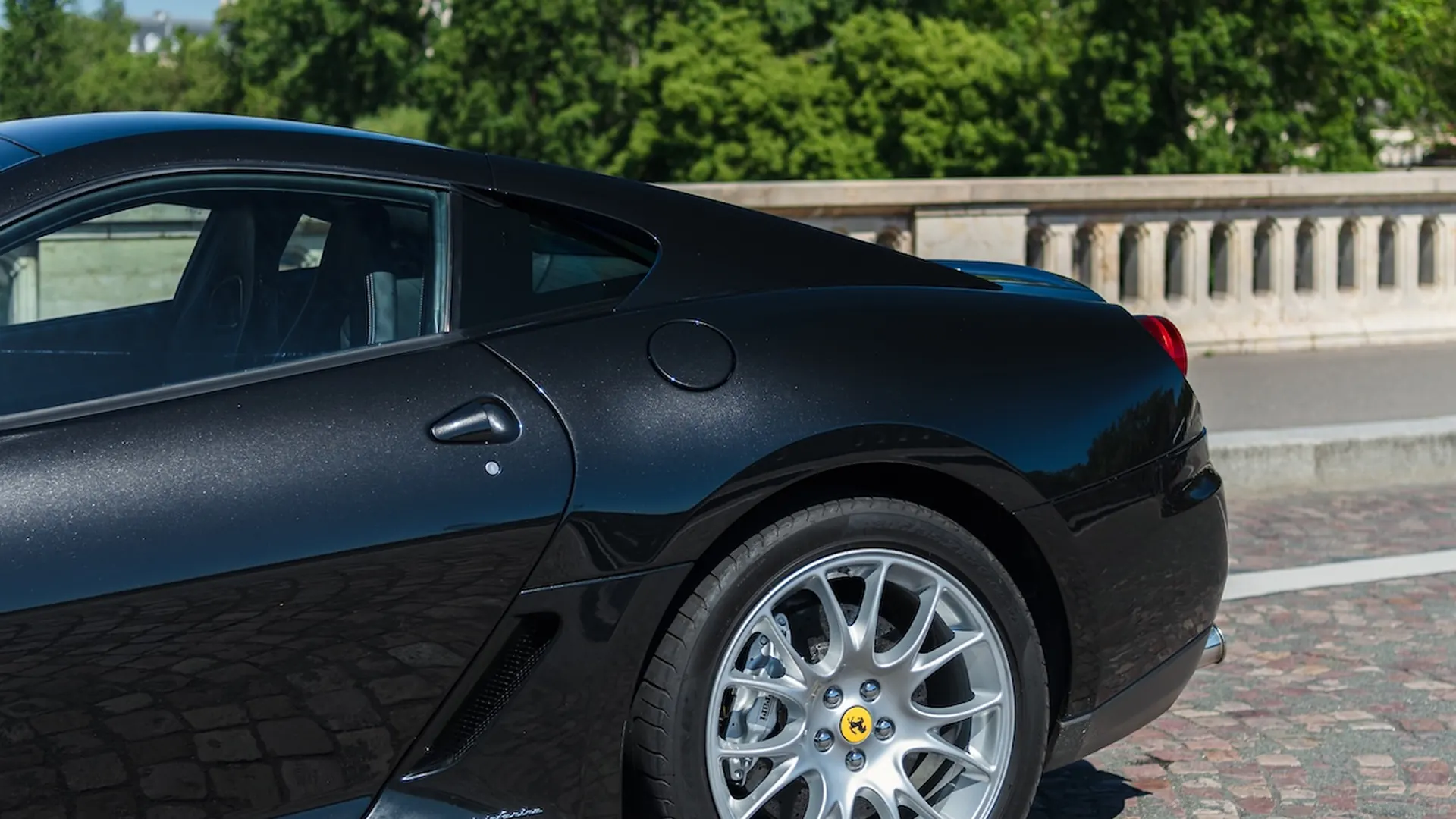 Ferrari 599 — photo 28