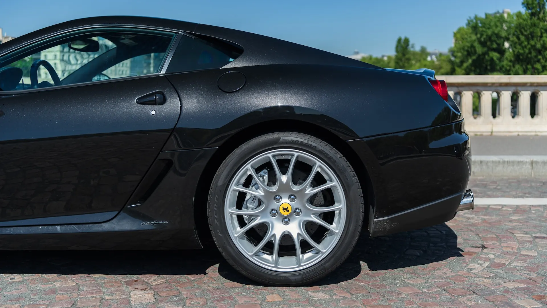 Ferrari 599 — photo 16