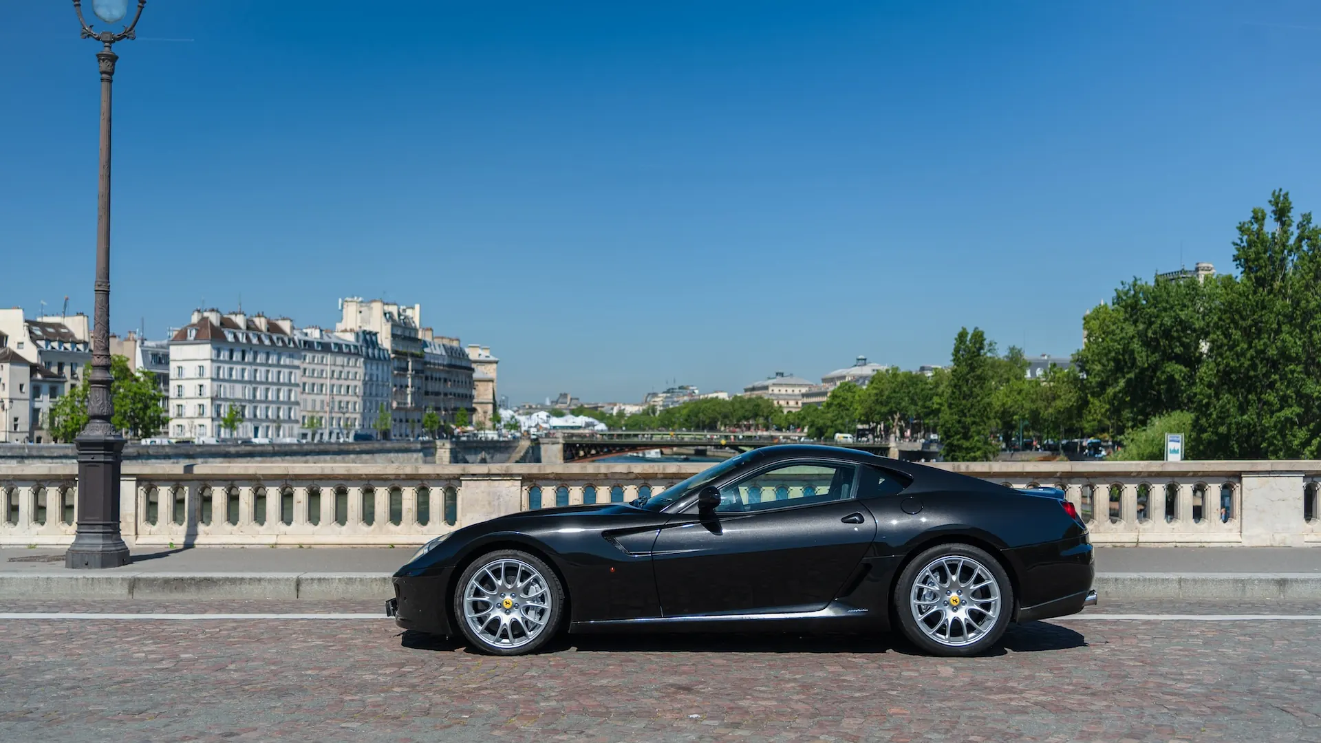 Ferrari 599 — photo 5
