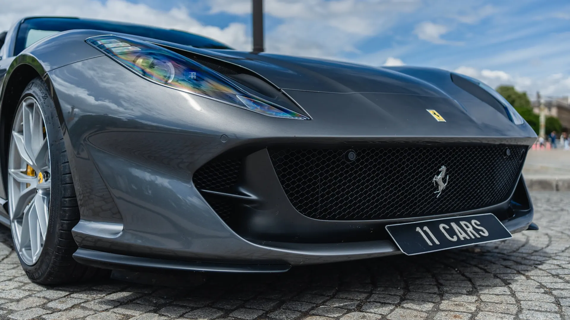 Ferrari 812 — photo 15