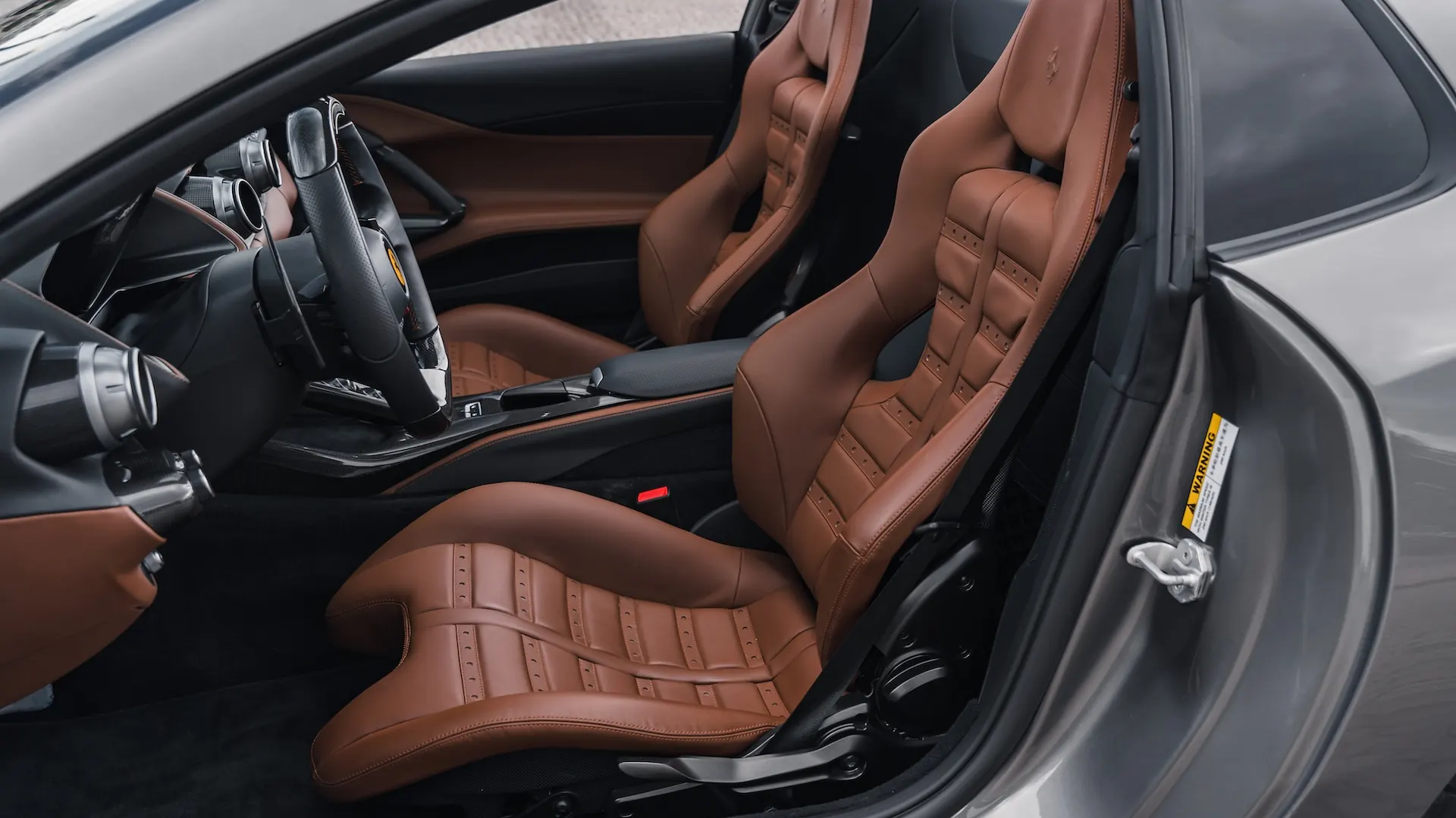 Ferrari 812 — photo 35