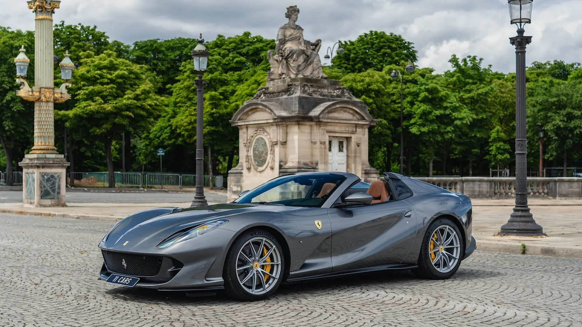 Ferrari 812 — photo 27