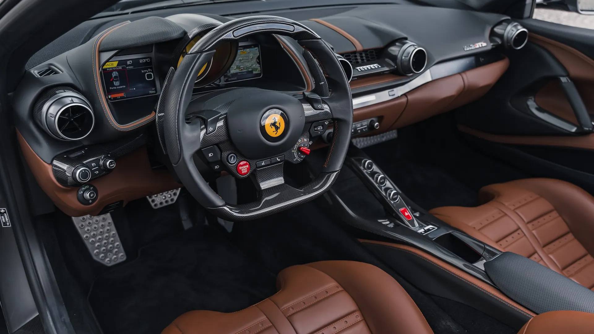 Ferrari 812 — photo 34