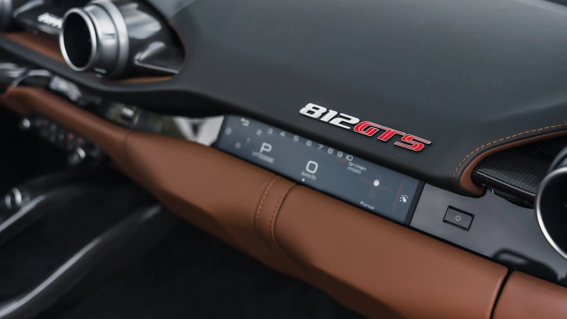 Ferrari 812 — photo 44