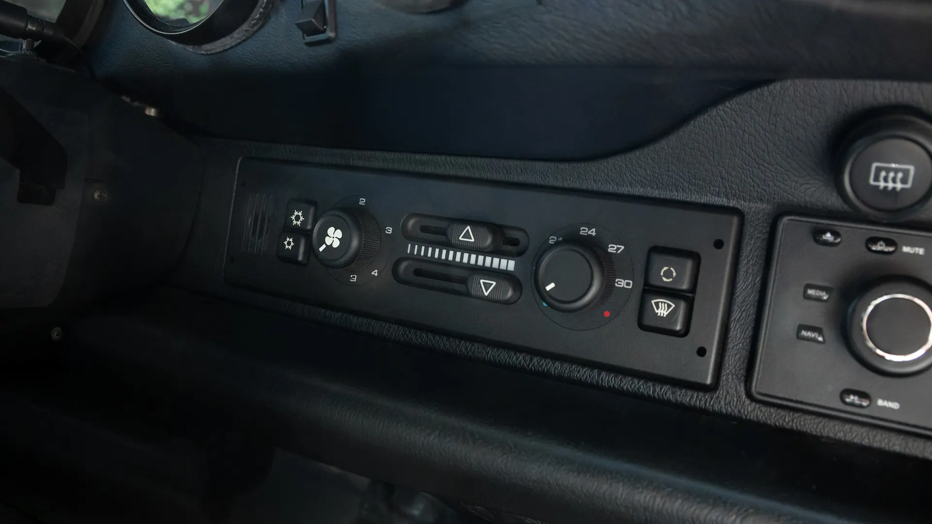 Porsche 993 — photo 26