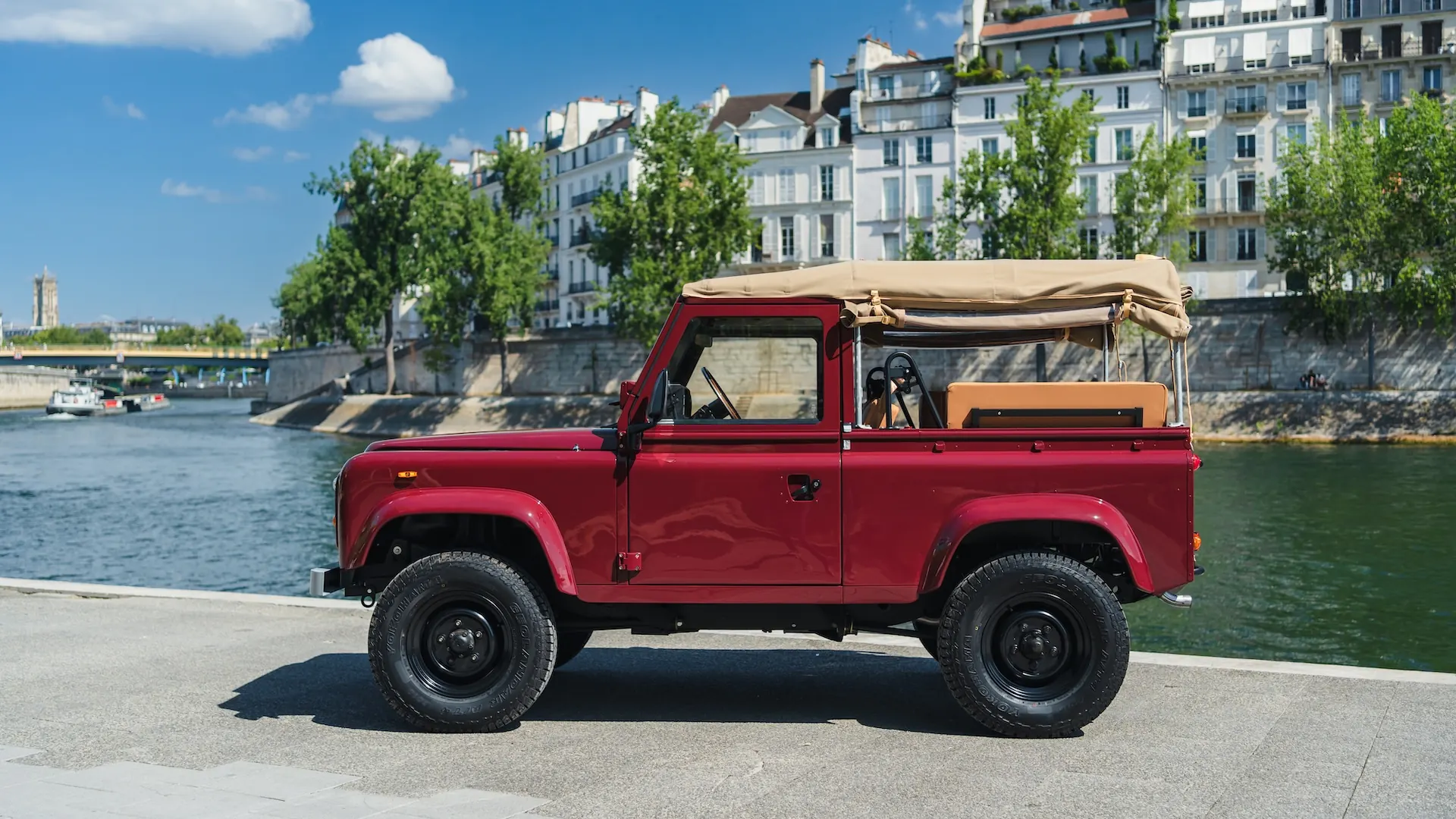 Land Rover 90 — photo 5