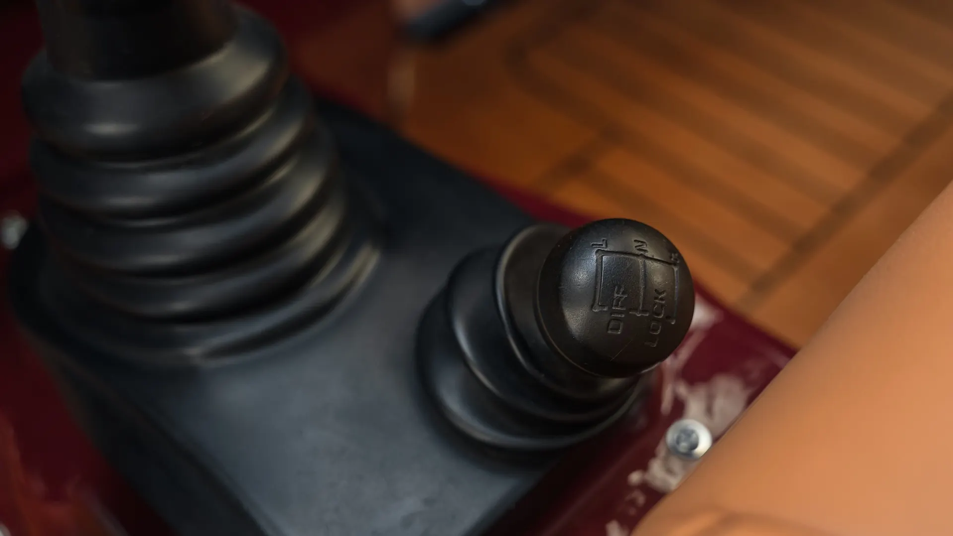 Land Rover 90 — photo 38