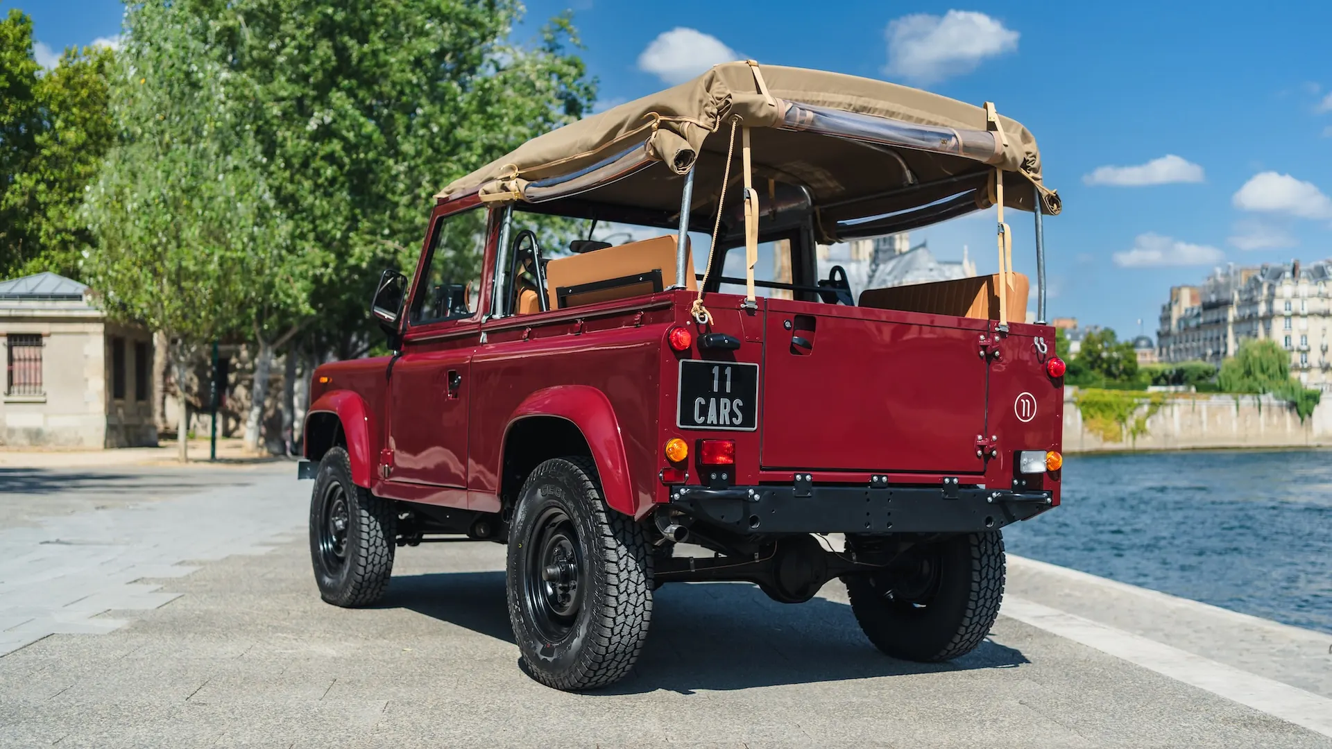 Land Rover 90 — photo 6