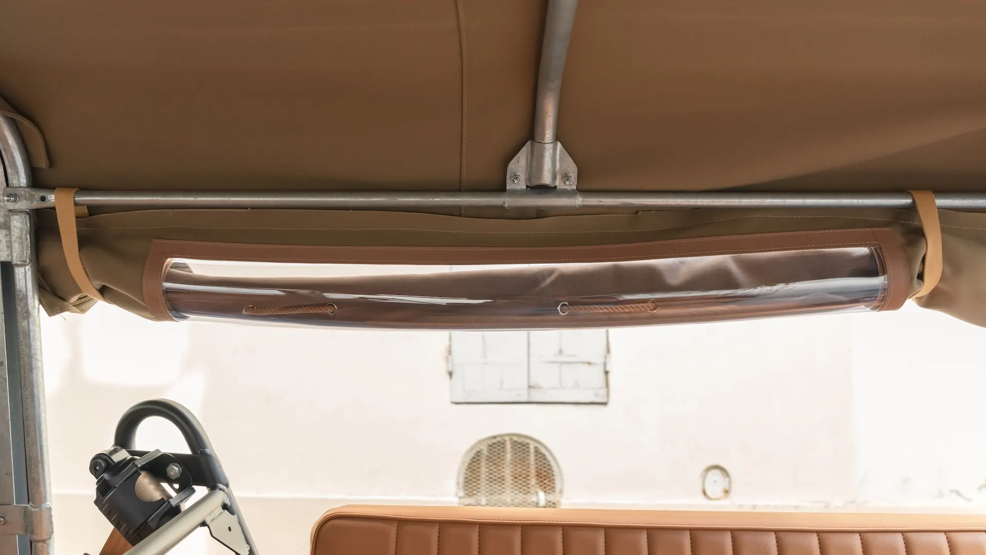 Land Rover 90 — photo 46