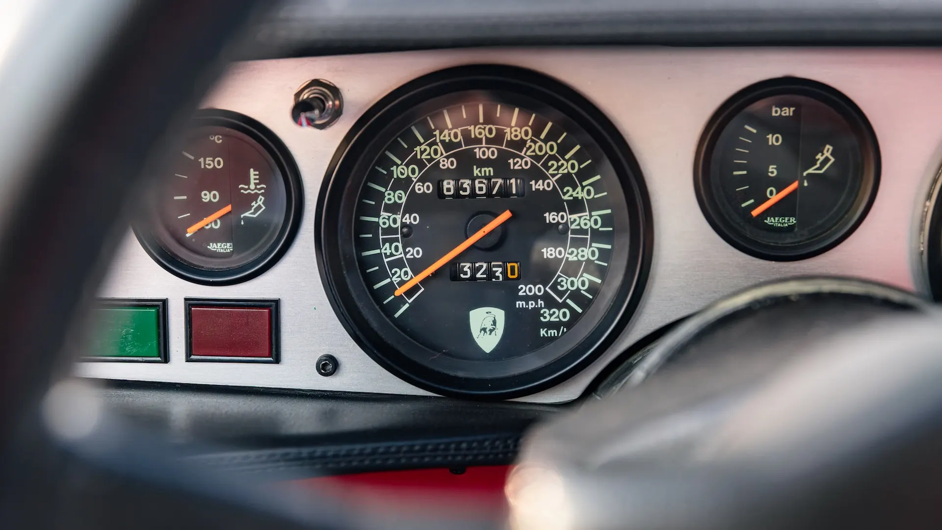 Lamborghini Countach — photo 43