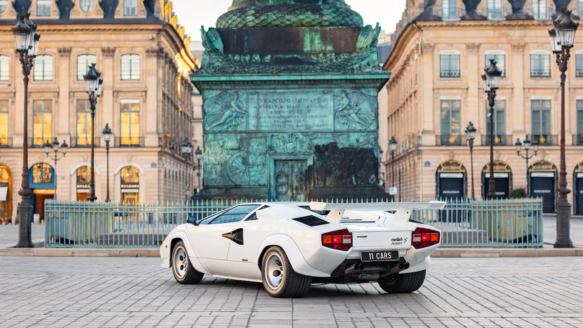 Lamborghini Countach — photo 16