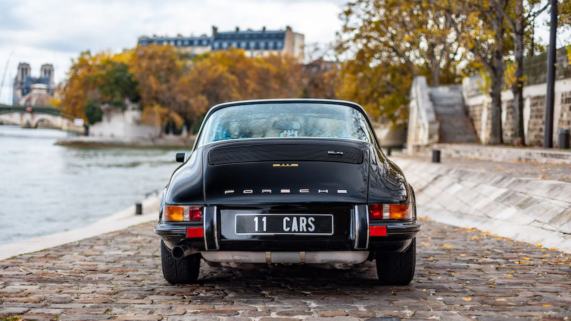Porsche 911 — photo 14